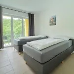 Daire Monteurwohnungen In - Parkplatz - Einzelbetten - Waschmaschine Und Trockner Trier