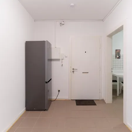 Monteurwohnungen In - Parkplatz - Einzelbetten - Waschmaschine Und Trockner * 트리어