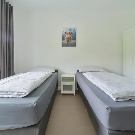 Apartamento Monteurwohnungen In - Parkplatz - Einzelbetten - Waschmaschine Und Trockner *