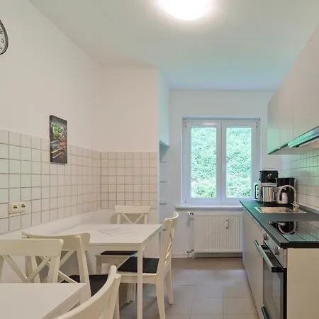 Apartment Monteurwohnungen In - Parkplatz - Einzelbetten - Waschmaschine Und Trockner