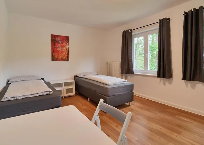 Monteurwohnungen In - Parkplatz - Einzelbetten - Waschmaschine Und Trockner Apartmán Trevír